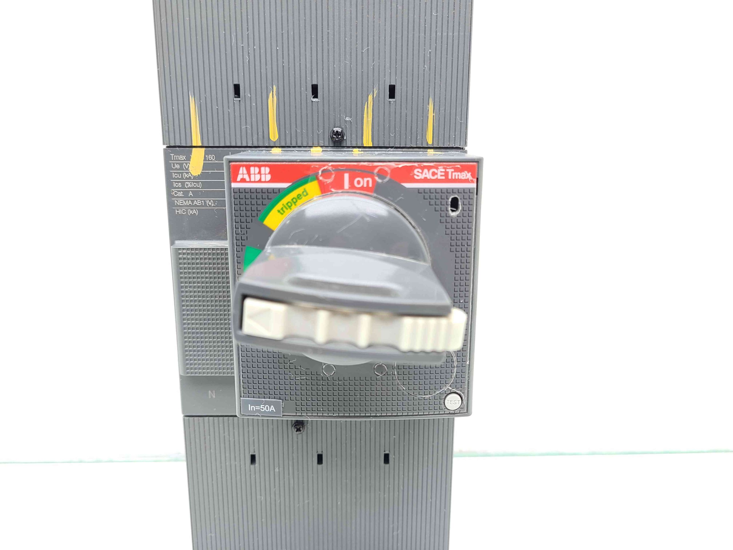 ABB SACE Tmax XT1B 160 690VAC-500VDC Four-Pole Circuit Breaker - Used - Image 12