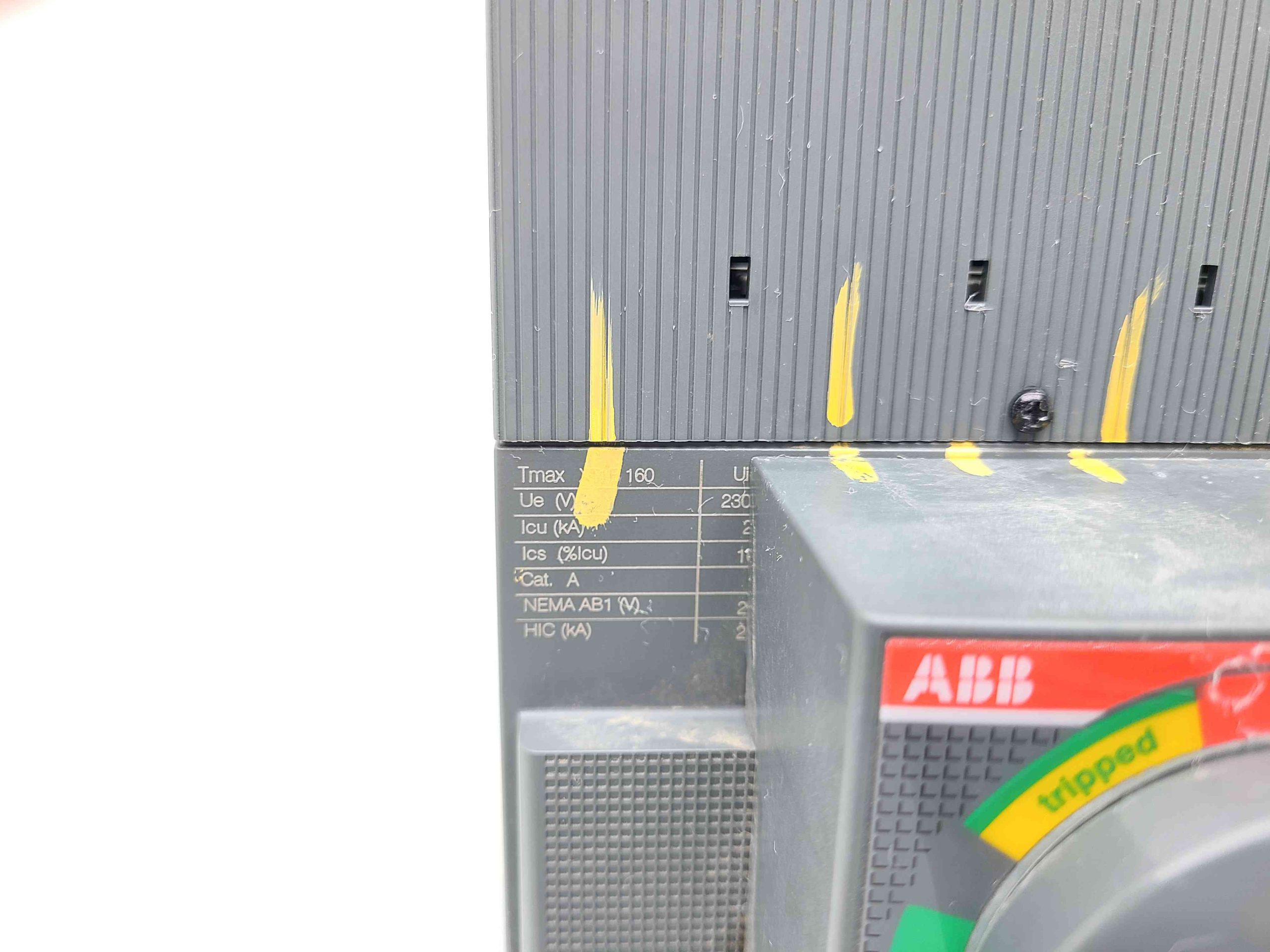 ABB SACE Tmax XT1B 160 690VAC-500VDC Four-Pole Circuit Breaker - Used - Image 18
