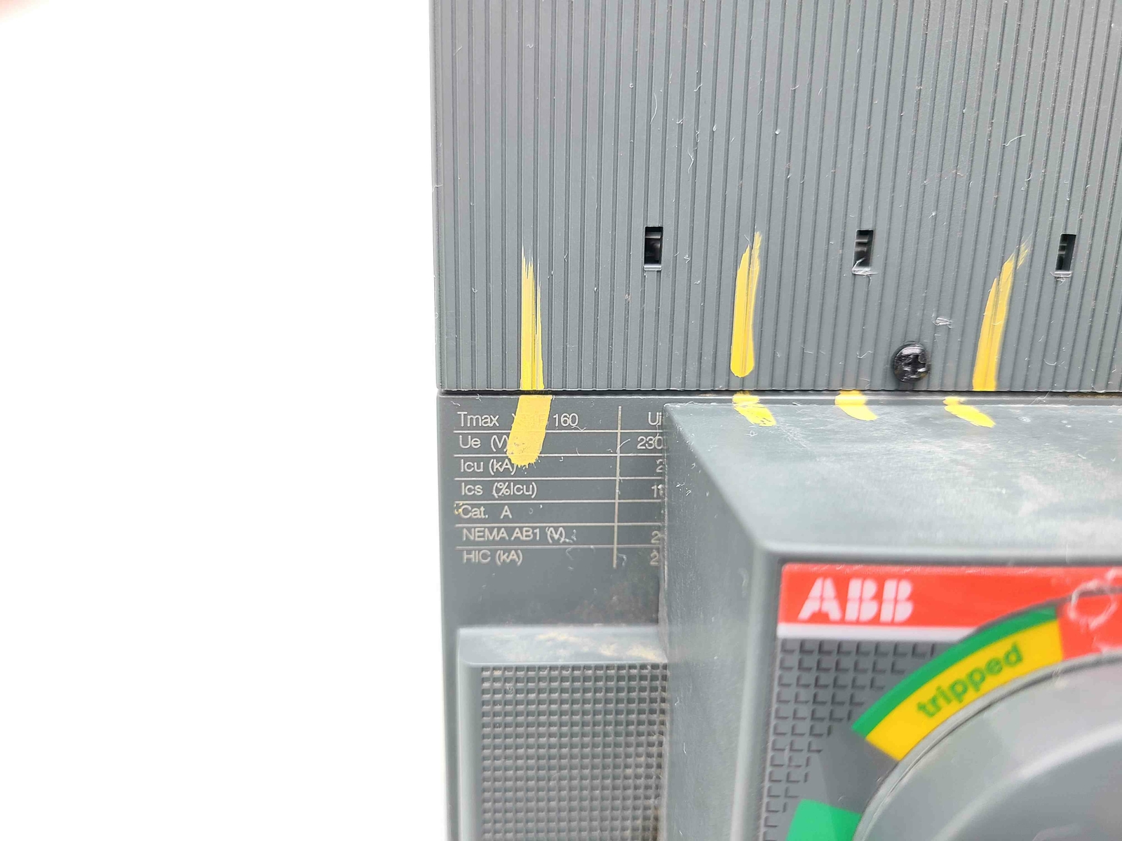 ABB SACE Tmax XT1B 160 690VAC-500VDC Four-Pole Circuit Breaker - Used - Image 8