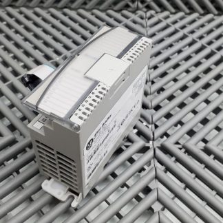 Allen-Bradley 1762-IQ16 Ser B Rev B Sink/Source DC Input Module - Used