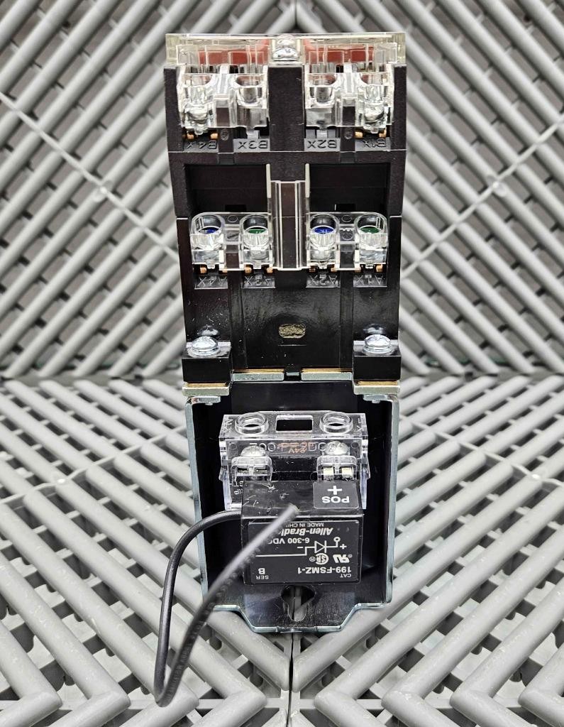 Allen Bradley 700DC-P600Z24 DC Contactor 24V DC Coil Relay Surge Suppressor - Used - Image 7