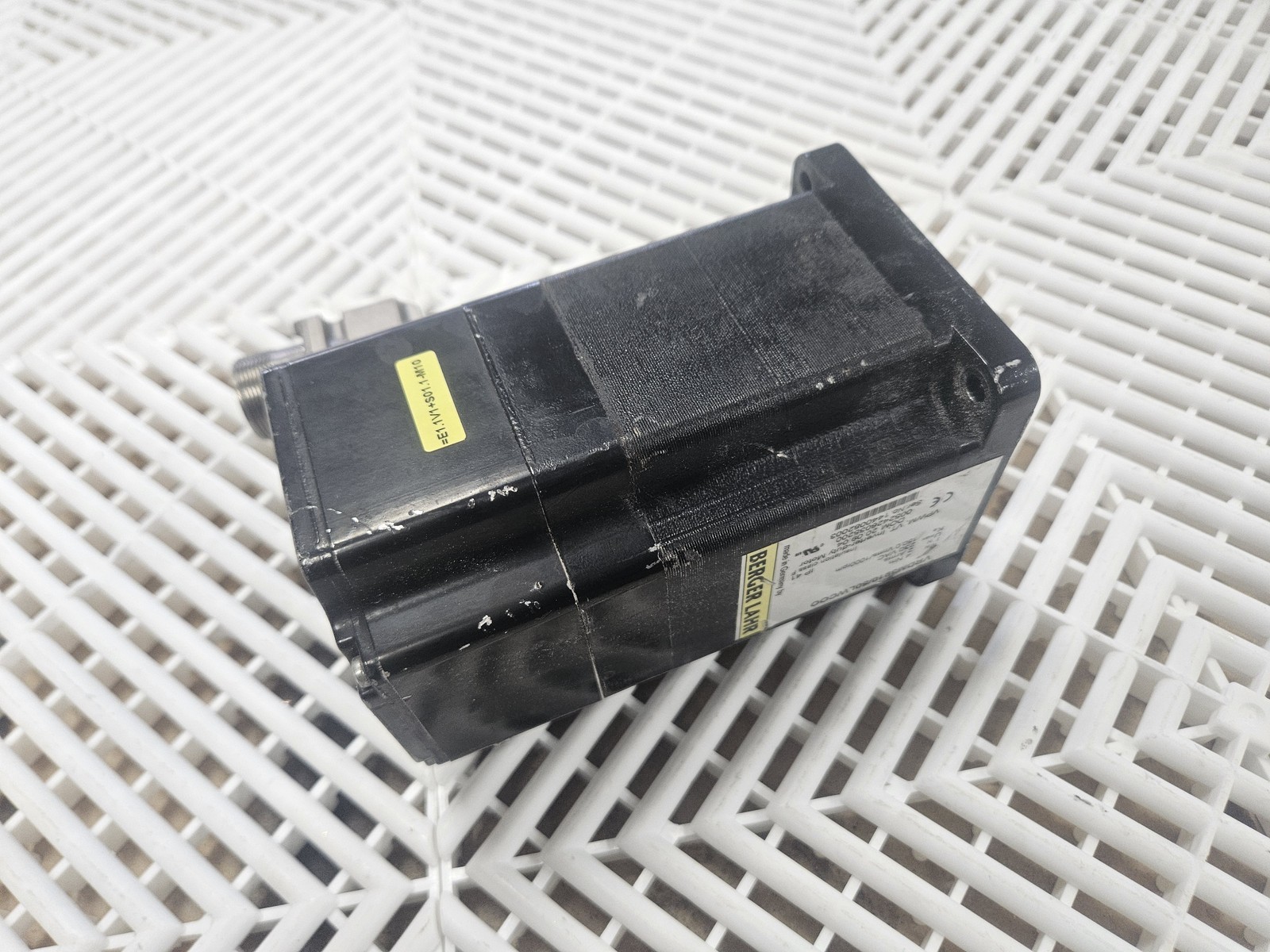 Berger Lahr VRDM3910/50LWCOO 4 Nm 230VAC Stepper Motor - Used - Image 8