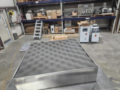 CRI Stainless HEPA Filter Cleanroom Sterile Mobile Cabinet SAM-18x18-SS-NCR - Used - Image 11