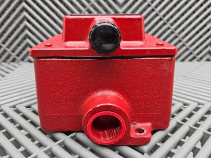 Chemetron Cardox 10170065 Pressure Switch, 30A, 250V, 150-1000psi - Used - Image 4