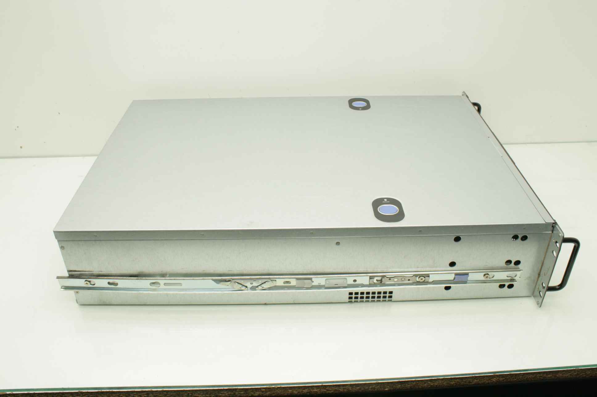 Chenbro RM31300 Chassis, SuperMicro X9DRi-F, Kingston 24 GBs Server - Used - Image 34