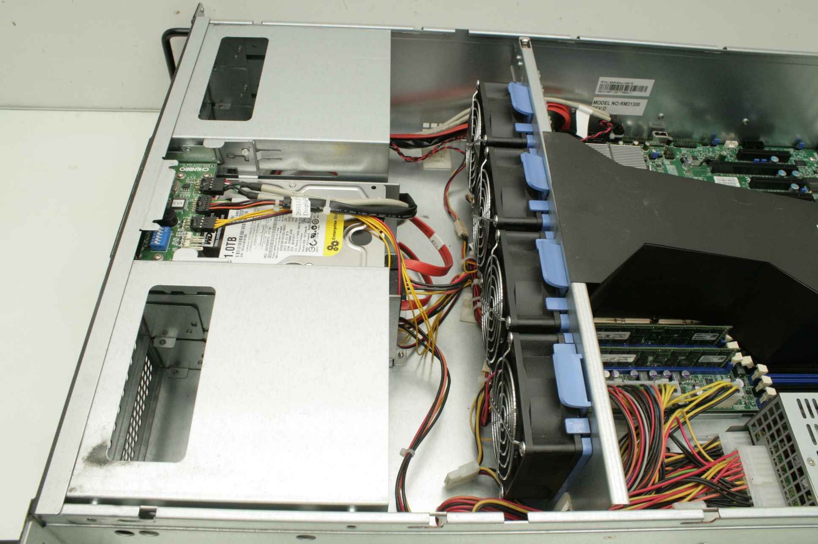 Chenbro RM31300 Chassis, SuperMicro X9DRi-F, Kingston 24 GBs Server - Used - Image 5