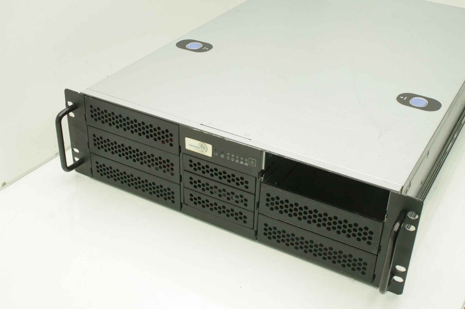 Chenbro RM31300 Chassis, SuperMicro X9DRi-F, Kingston 24 GBs Server - Used