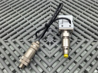 Copal Electronics PG-35-102A-PR2 Pressure Gauge, 0-100 kPa Pressure Range - Used - Image 14