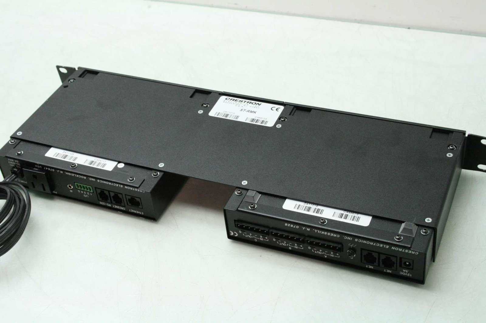 Crestron CEN-TVAV Control Module with ST-VC Volume Control on Module Rack Mount - Used - Image 9