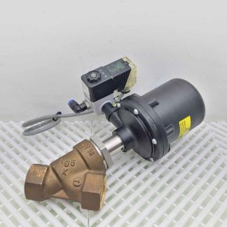 Gemu 554-25D-1-9-51-1  Pneumatic Angle Seat Globe Valve 1" Brass - Used