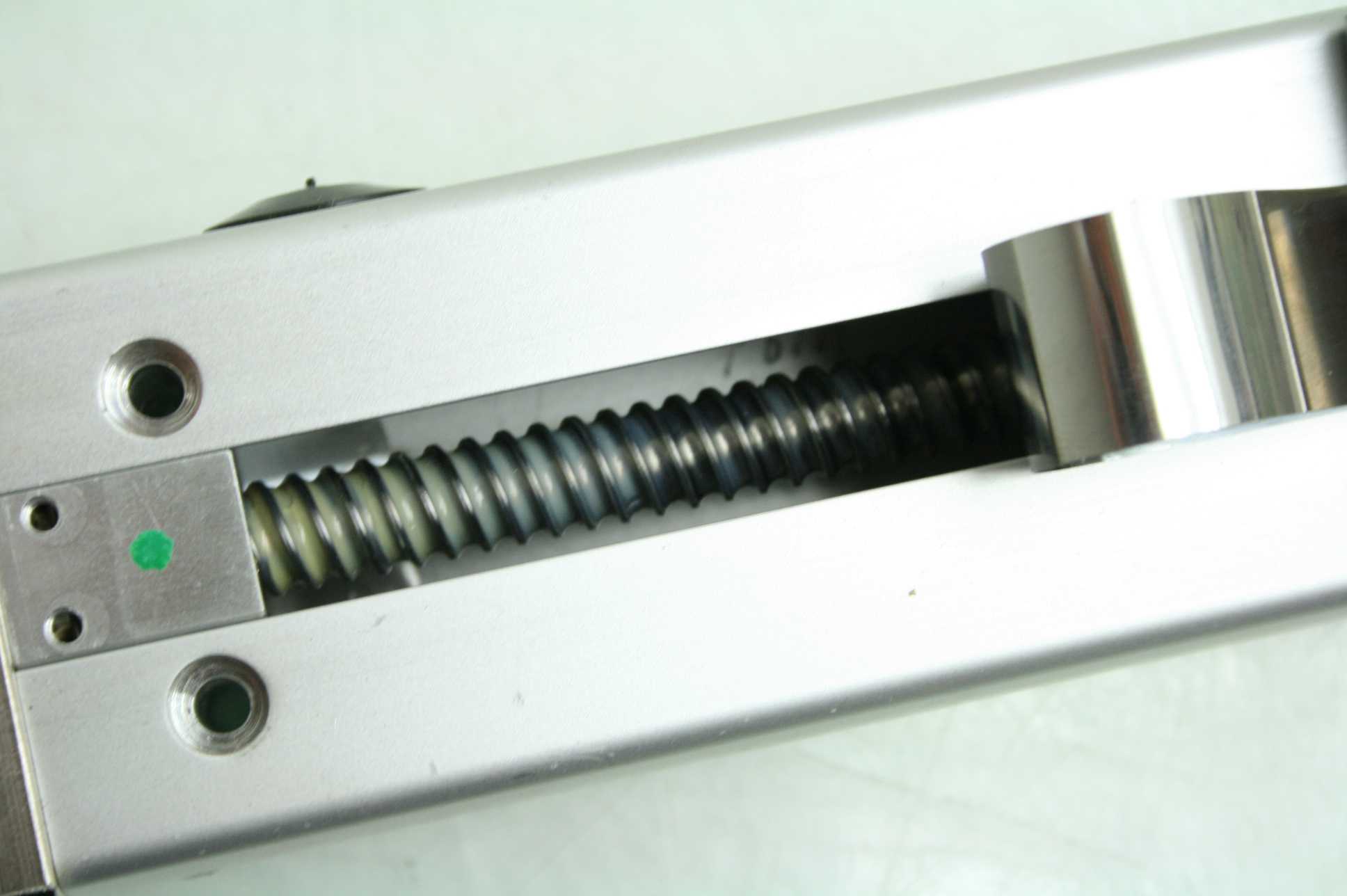 IAI DSCR-SA5-I-20-6-100 Ball Screw Drive Actuator 100mm Travel 100410846 Drive - Used - Image 18