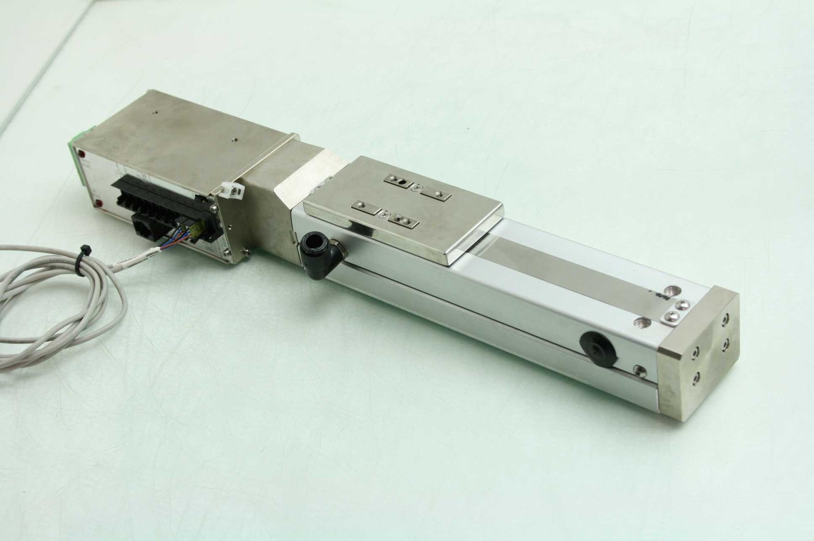 IAI DSCR-SA5-I-20-6-100 Ball Screw Drive Actuator 100mm Travel 100410846 Drive - Used - Image 5