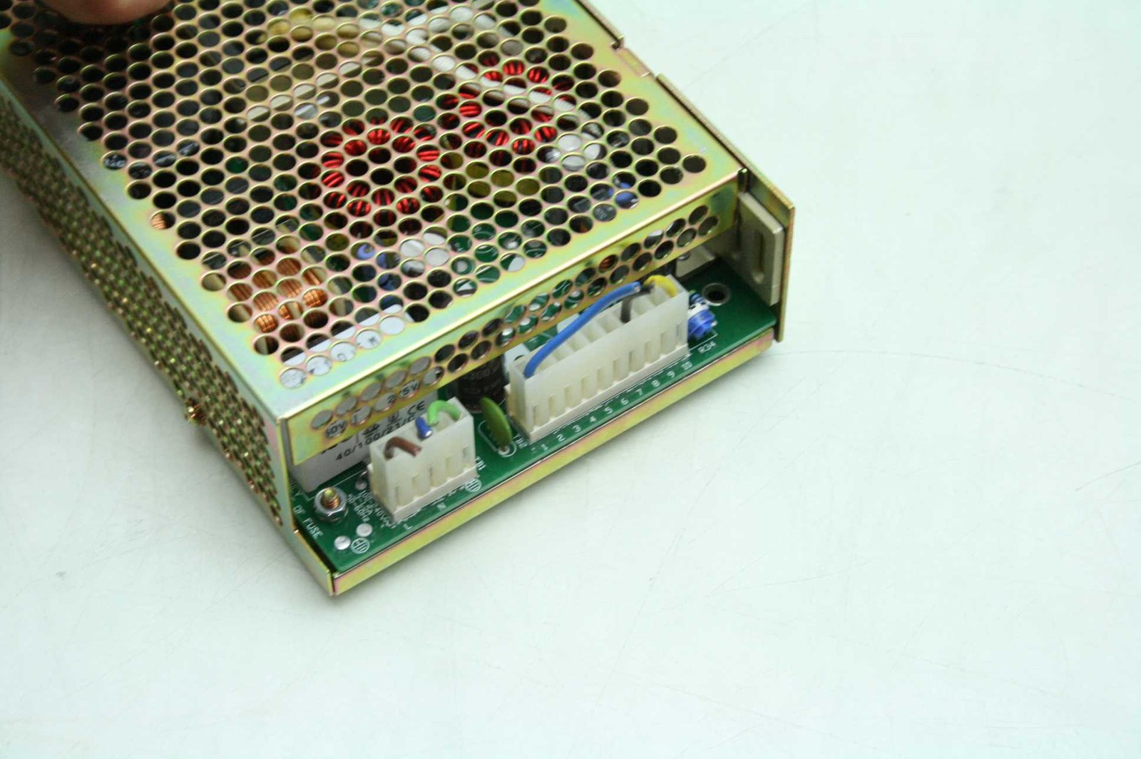 IPD Power Power Supply SRW-115-2010 Differential +/- 7.5V DC Output - Used - Image 3