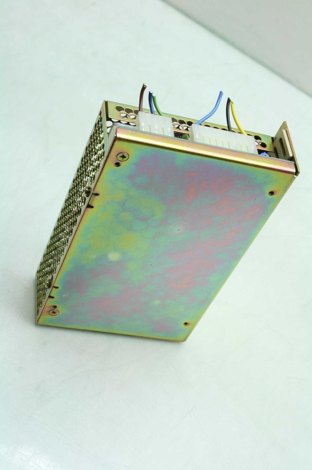 IPD Power Power Supply SRW-115-2010 Differential +/- 7.5V DC Output - Used - Image 4