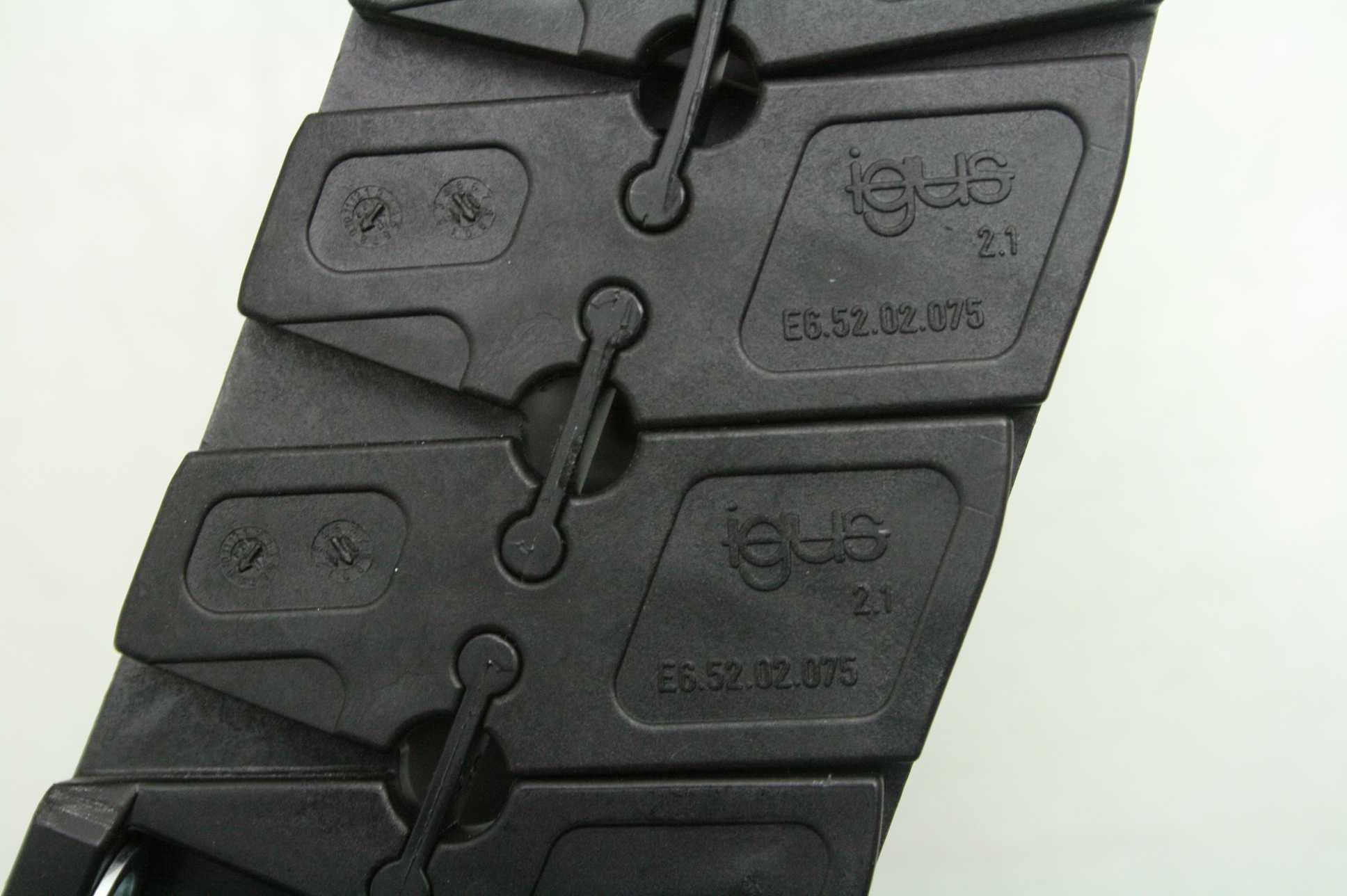 Igus E6-52 Series Energy Chain Cable Chain Cable Carrier 32" Long x 6" x 2.5" - Used - Image 12