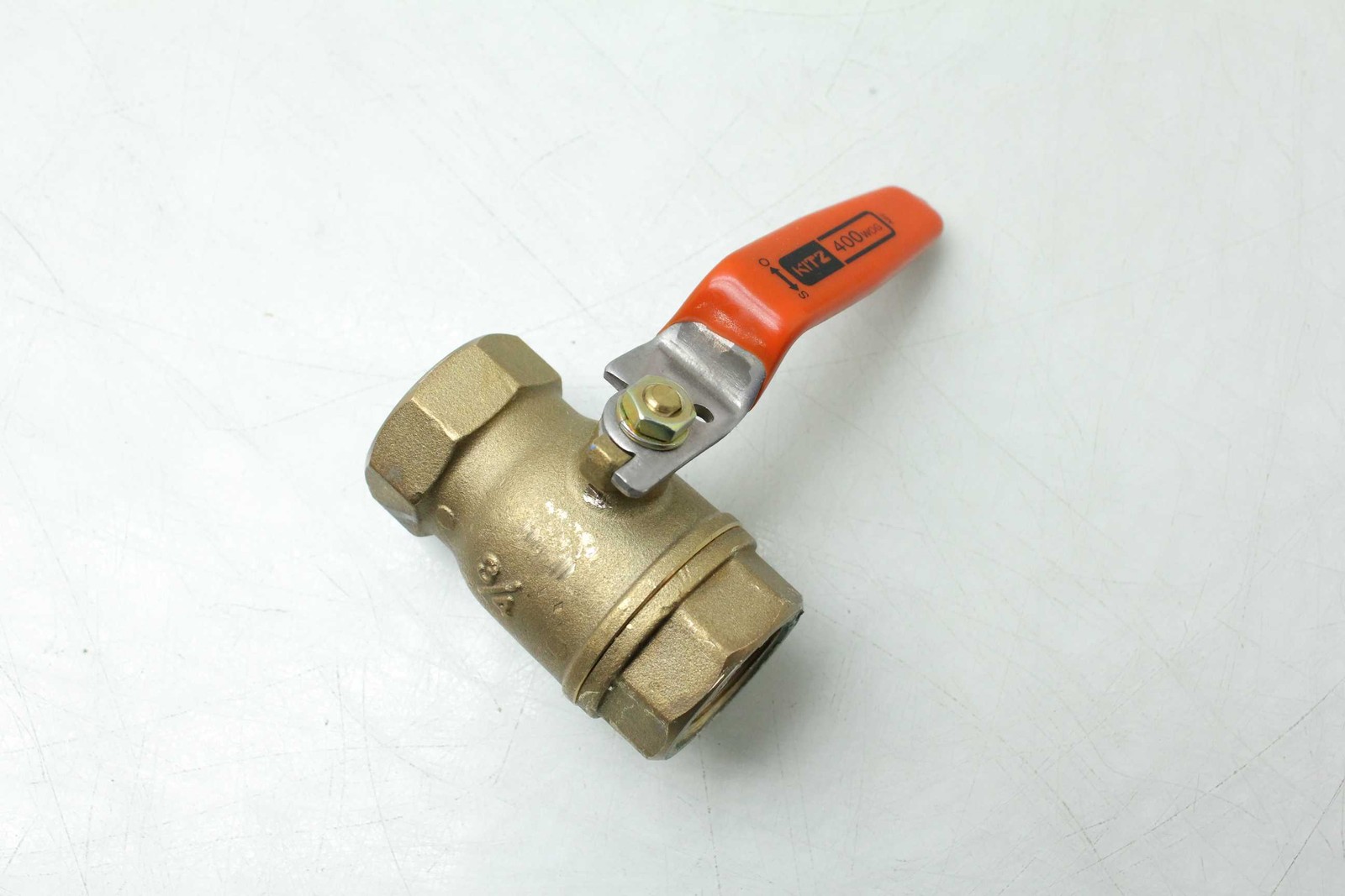 Kitz 400WOG Ball Valve Handle 3/4" NPT Pipe Fitting Blowout Proof PTFE Seals - Used