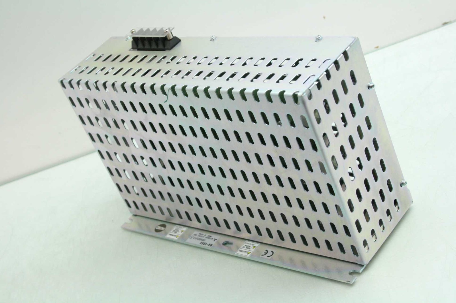 Mitsubishi MR-RB50 Braking Resistor 300W Regenerative Power / 13 Ohm Resistance - Used - Image 8