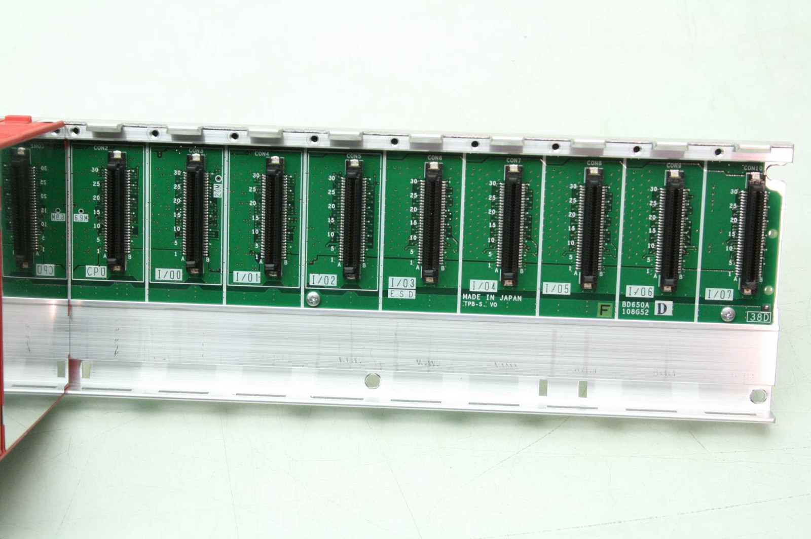 Mitsubishi Q38DB Base Unit w Q61P Power Supply / Mitsubishi Q Series 9 Slot Base - Used - Image 3