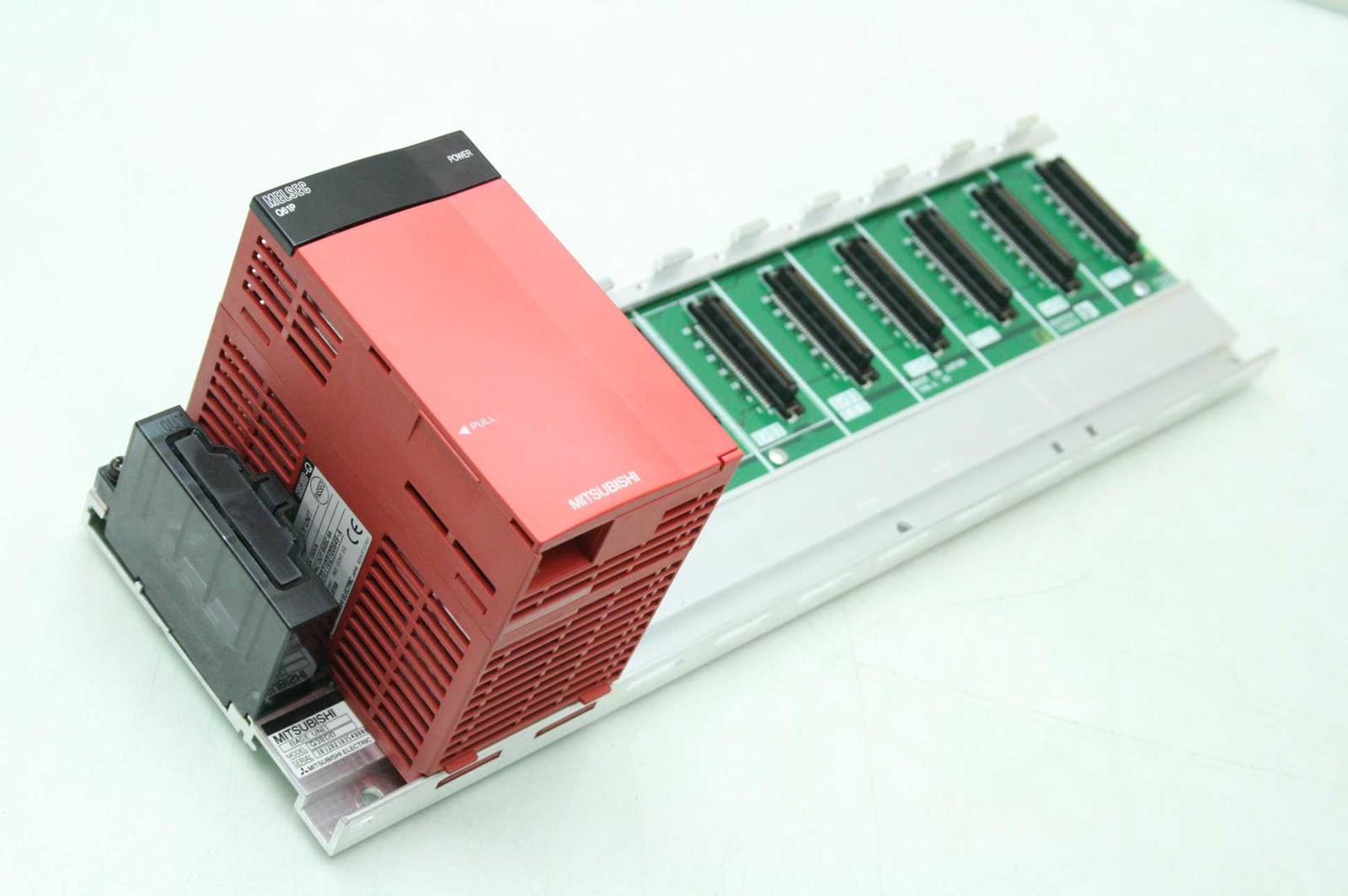 Mitsubishi Q38DB Base Unit w Q61P Power Supply / Mitsubishi Q Series 9 Slot Base - Used - Image 8