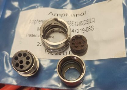 New Amphenol LPT06SE-12-8S Connector Plug - New - Image 9