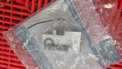 New Ford Motorcraft YG-815 Air Conditioning Expansion Valve HL3Z-19849-D - New - Image 3
