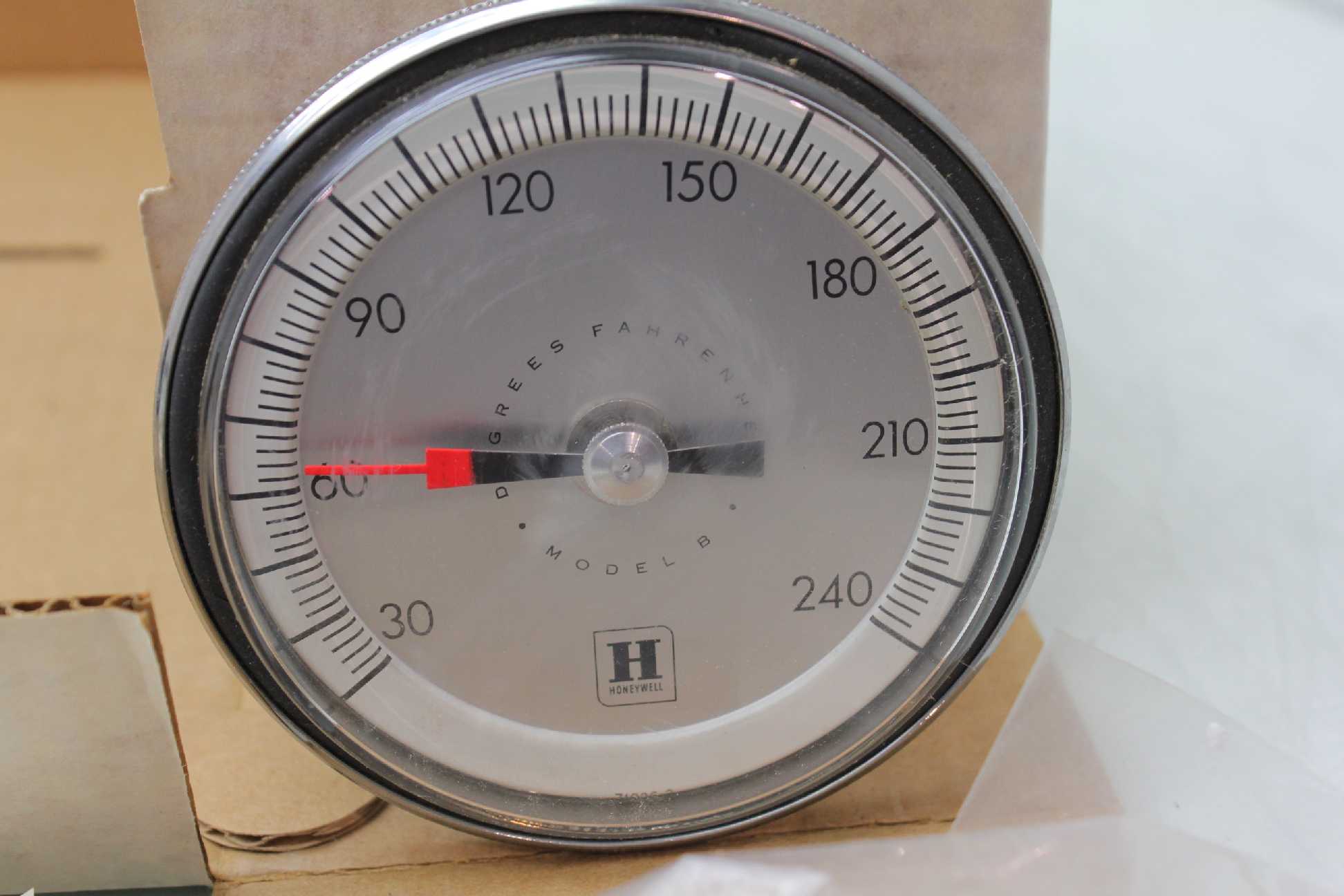 New Honeywell W655E-1016 Stainless Dial Insertion Thermometer 1/4" x 9" Stem - New - Image 14