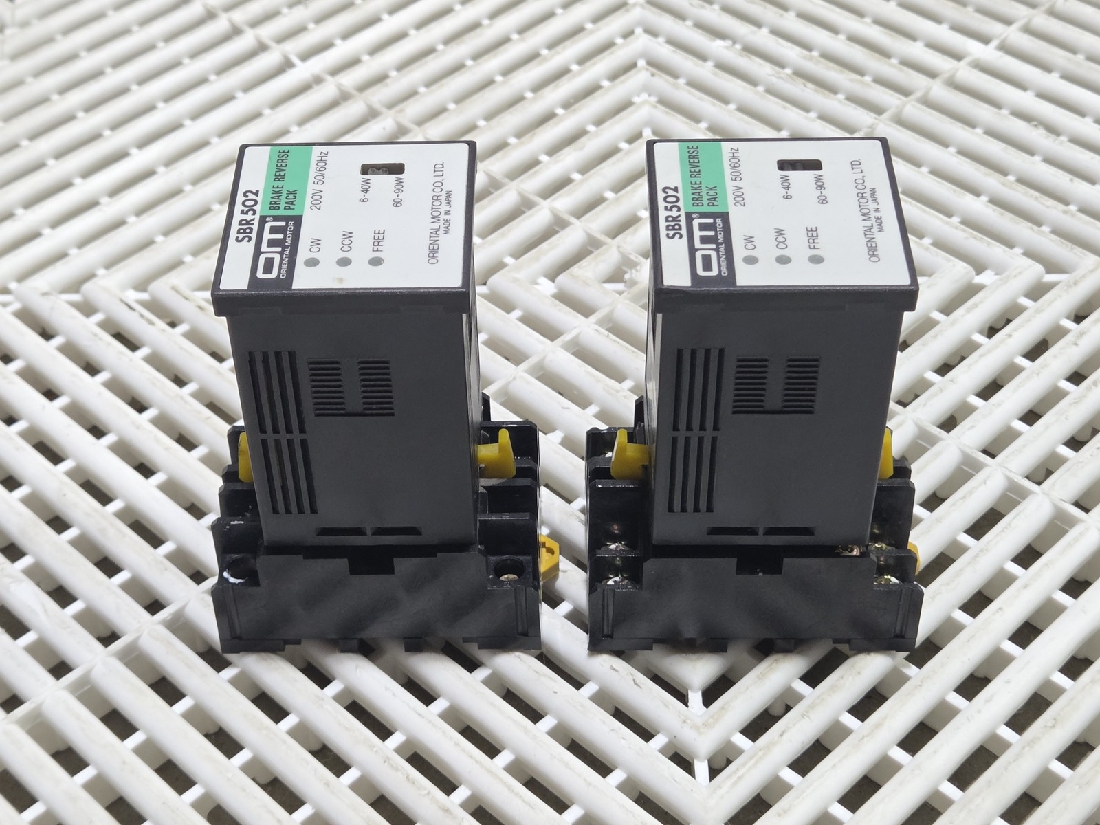 Oriental Motor SBR502 200V Brake Reverse Pack Relay Unit Lot of 4 - Used - Image 5
