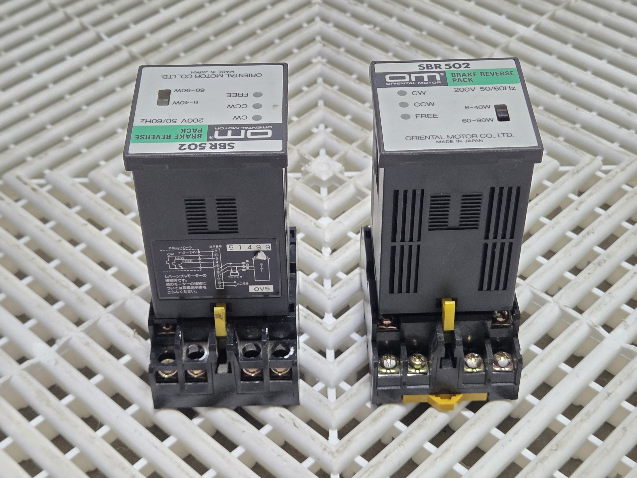 Oriental Motor SBR502 200V Brake Reverse Pack Relay Unit Lot of 4 - Used - Image 9