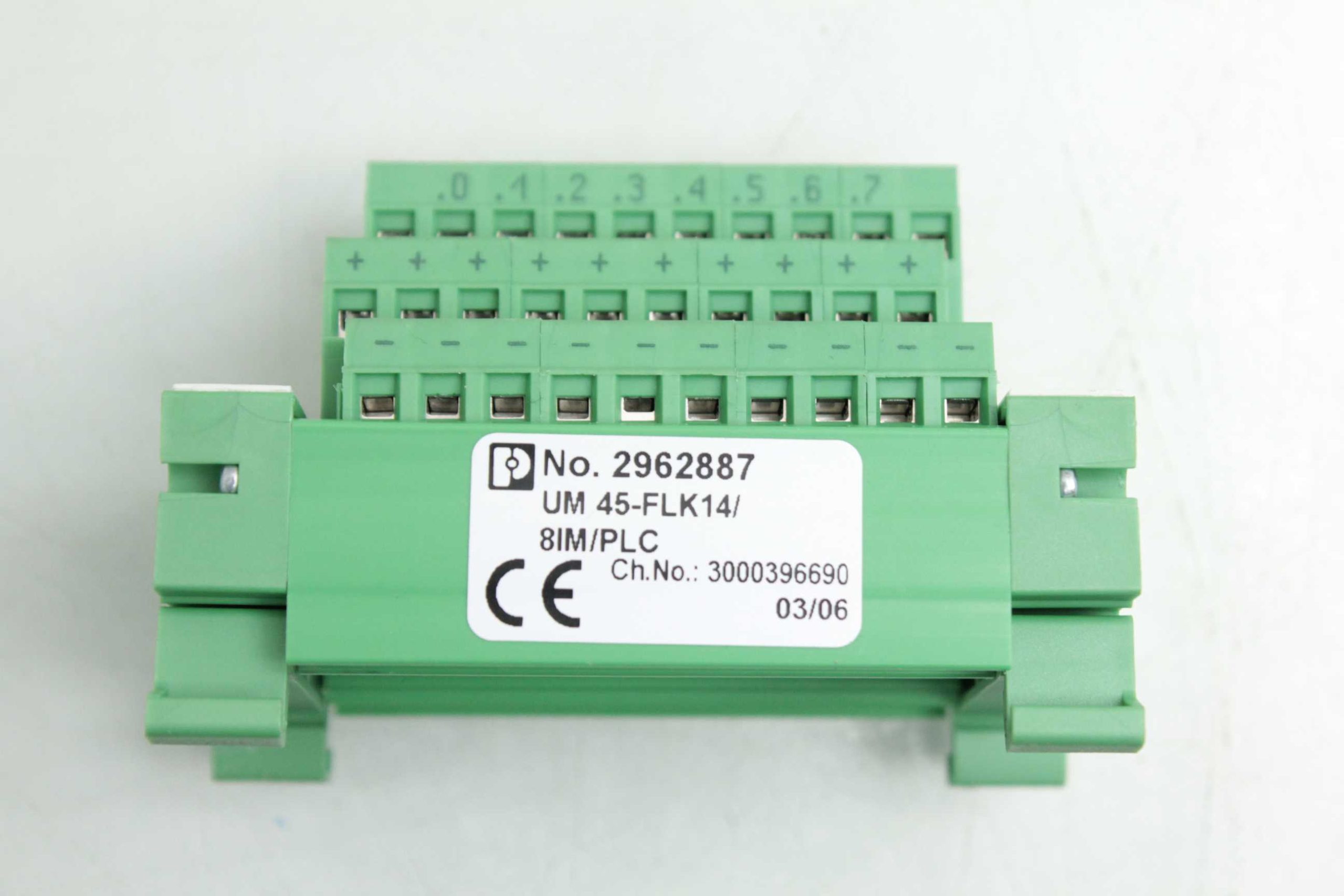 Phoenix Contact UM45-FLK14/8IM/PLC Breakout Interface Module IDC 14 Pin - Used - Image 10