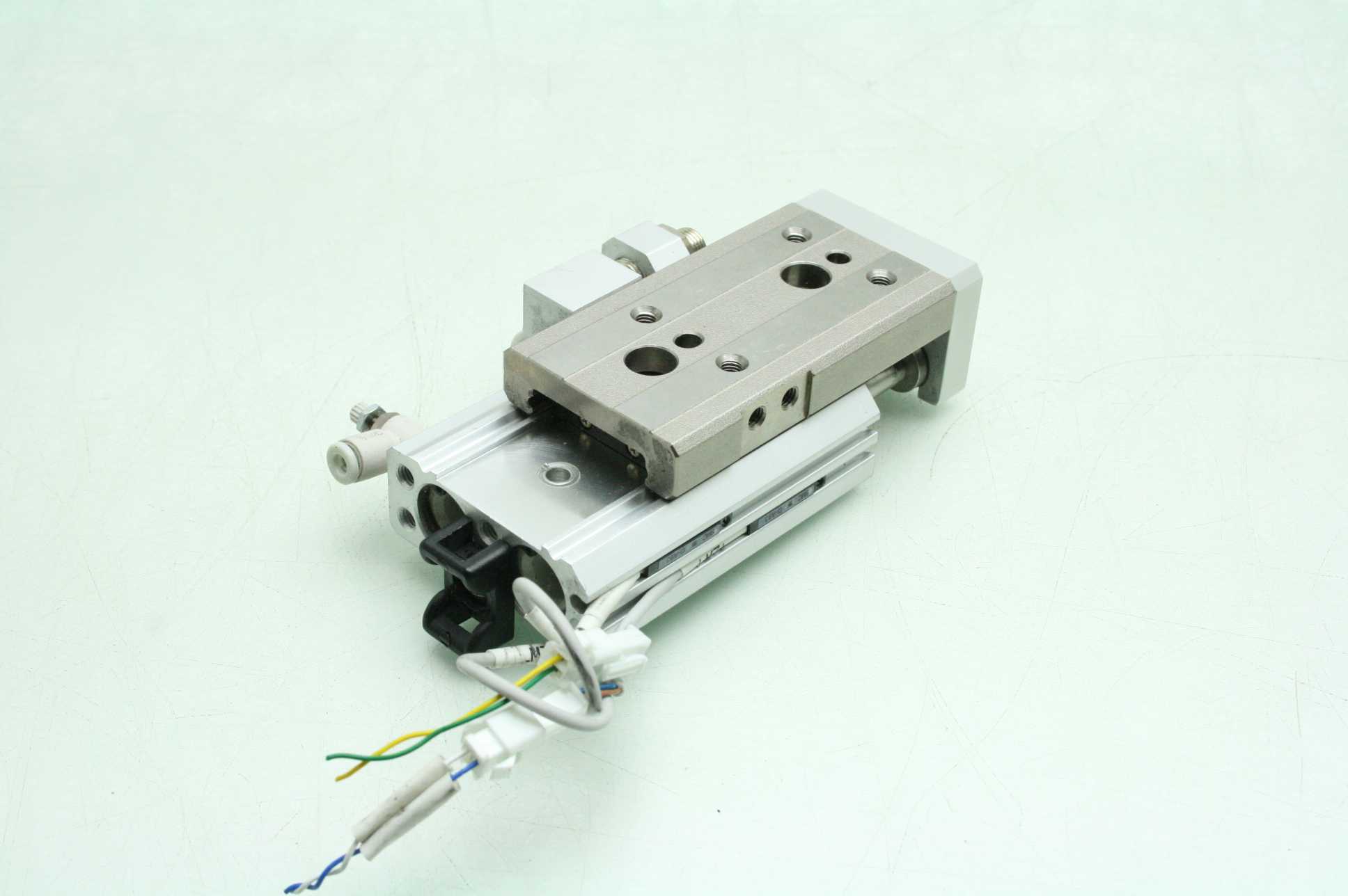 SMC MXQ16-30AS Slide Table Stroke Adj, Guided Cylinder 16mm Bore x 30mm Stroke - Used - Image 13