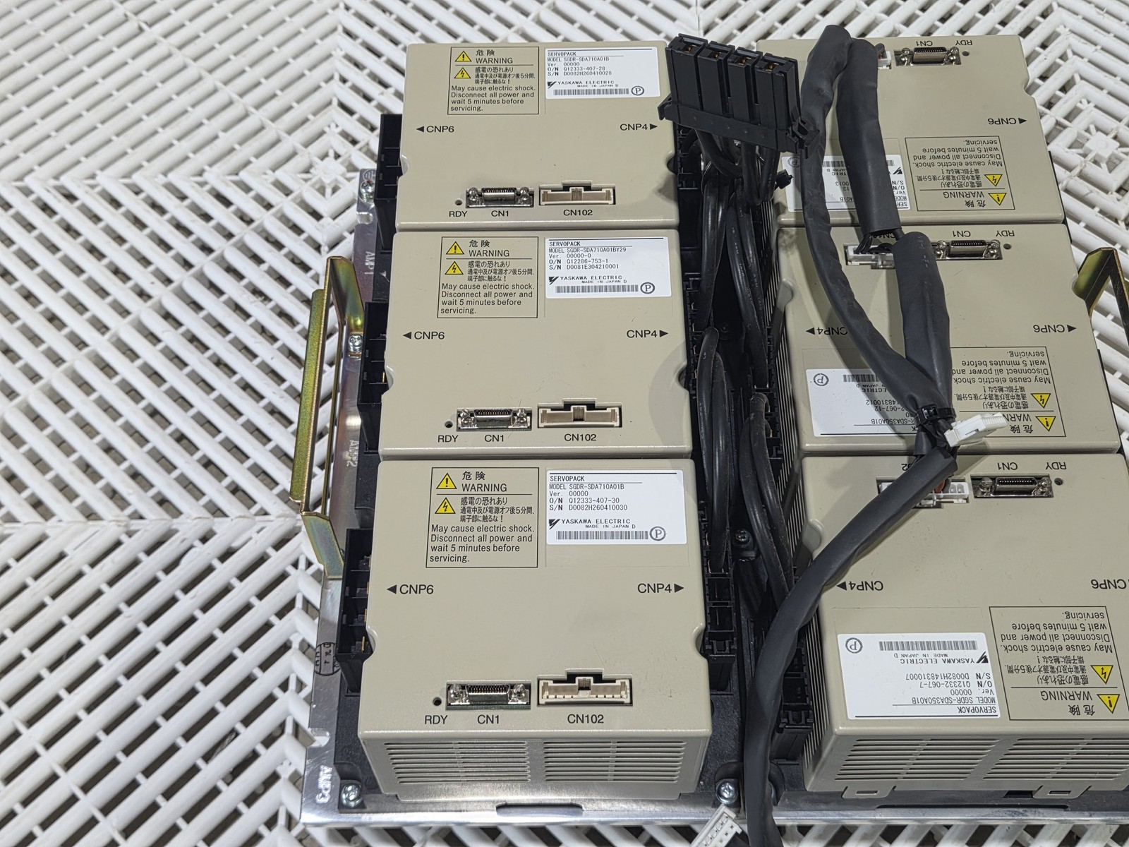 Yaskawa SGDR-SDA710A01B NX100 Sigma-II SERVOPACK Lot 6-Axis Assembly - Used - Image 12