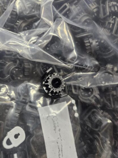 (100) New Aptiv 13849786 2 Way TPA Secondary Lock - New - Image 6