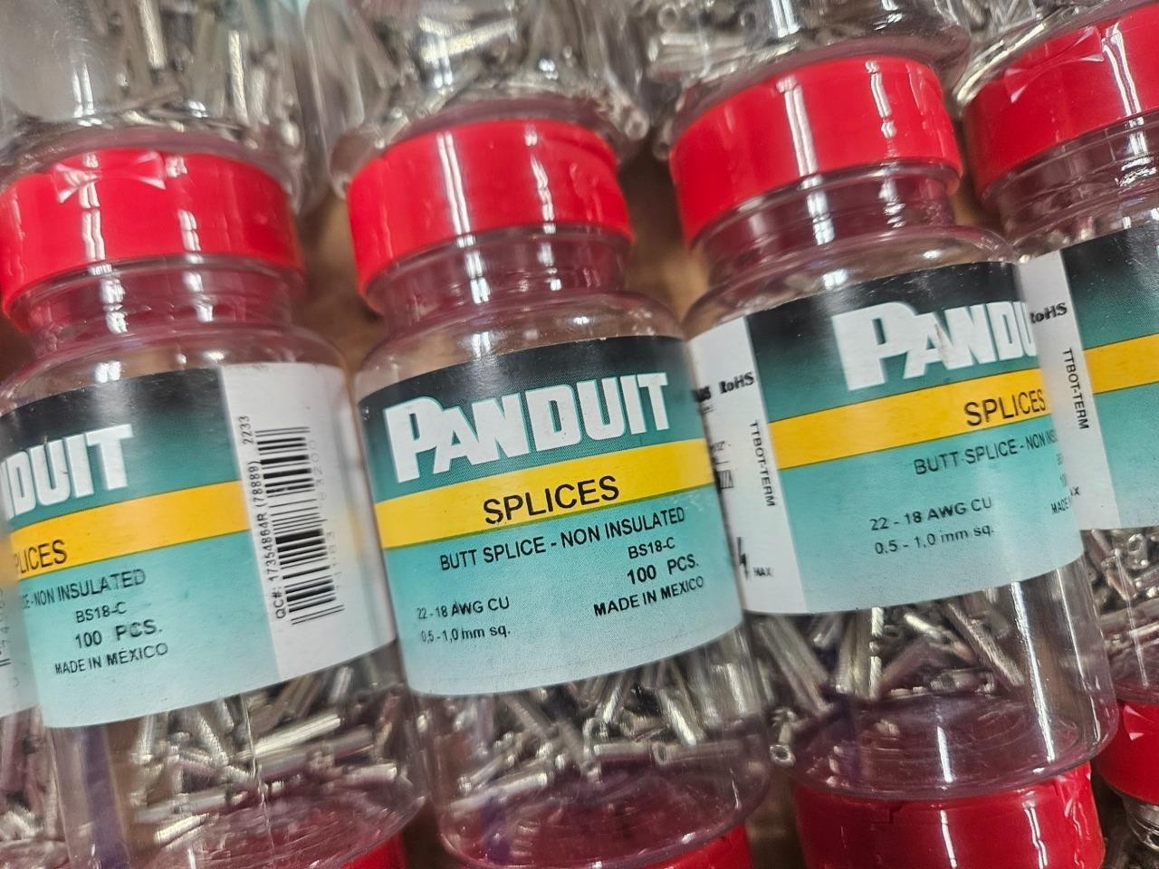 (100) New Panduit BS18-C Butt Splice Connector 18-22 AWG - New