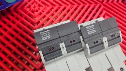 2 Allen-Bradley 1492-FB2J30-L Fuse Holders with Ferraz Shawmut AJT15 Fuses - New other (see details) - Image 3