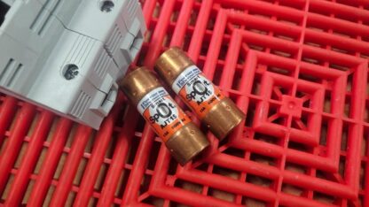 2 Allen-Bradley 1492-FB2J30-L Fuse Holders with Ferraz Shawmut AJT15 Fuses - New other (see details) - Image 8
