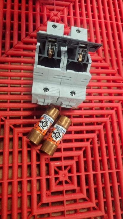 2 Allen-Bradley 1492-FB2J30-L Fuse Holders with Ferraz Shawmut AJT15 Fuses - New other (see details) - Image 9
