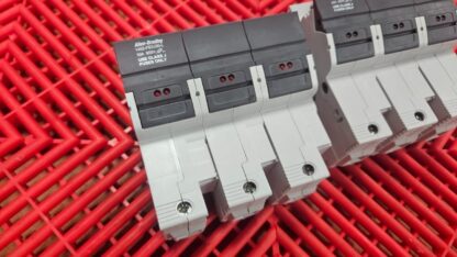 2 Allen-Bradley 1492-FB3J30-L Fuse Holders with Ferraz Shawmut AJT15 Fuses - New other (see details) - Image 3