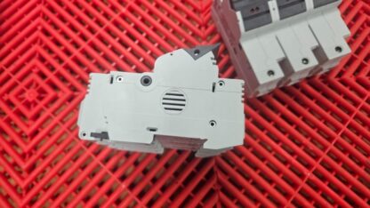 2 Allen-Bradley 1492-FB3J30-L Fuse Holders with Ferraz Shawmut AJT15 Fuses - New other (see details) - Image 5