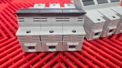2 Allen-Bradley 1492-FB3J30-L Fuse Holders with Ferraz Shawmut AJT15 Fuses - New other (see details) - Image 7