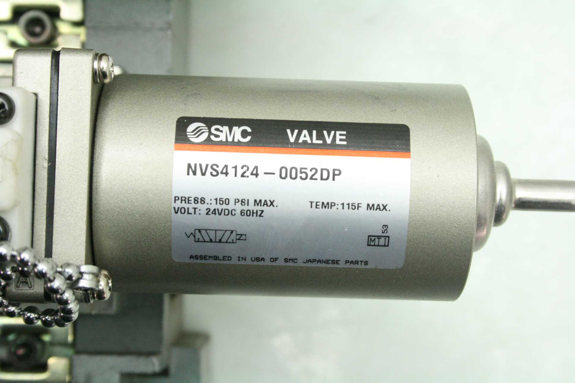 2 SMC NVS4124-0052DP Pneumatic Solenoid Valves on Manifold 24V DC Coil - Used - Image 14
