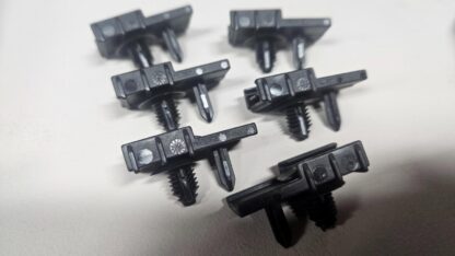 (5) New Deutsch 1011-310-0205 Fir Tree Stud Mounting Clip - New - Image 5