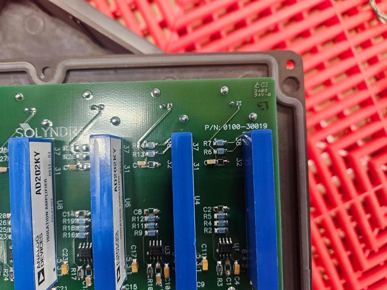 (6) Analog Devices AD202KY Isolation Amplifier Board 6 Channel BNC Isolator - Used - Image 5