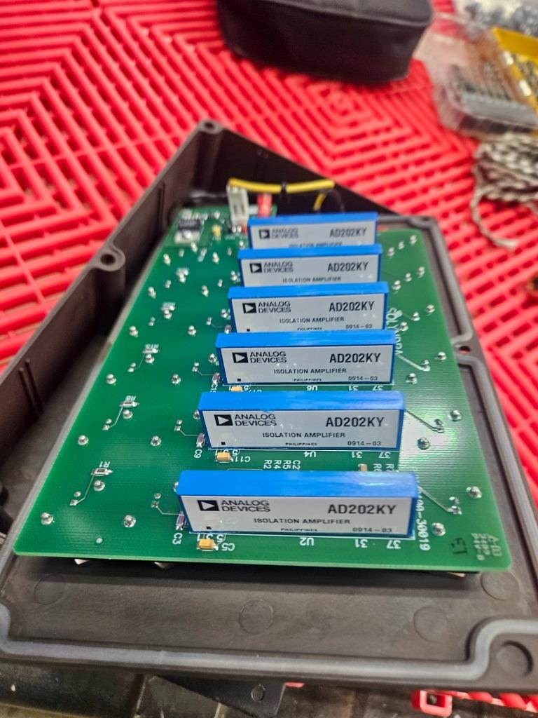 (6) Analog Devices AD202KY Isolation Amplifier Board 6 Channel BNC Isolator - Used - Image 10