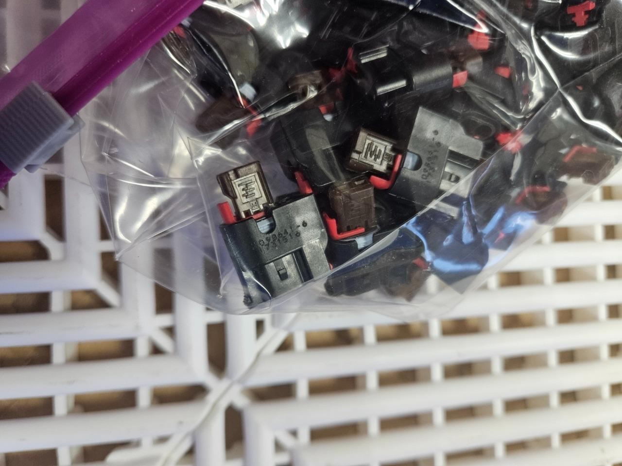 (65) New TE Connectivity 2098641-6 MCON 2 Position Connector Receptacle - New - Image 5