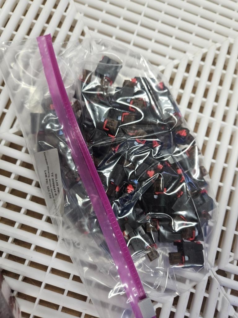 (65) New TE Connectivity 2098641-6 MCON 2 Position Connector Receptacle - New - Image 6