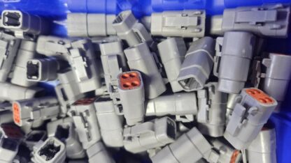 90 New TE Connectivity Deutsch DTM06-4S Connector 4 Position Housings - New - Image 13