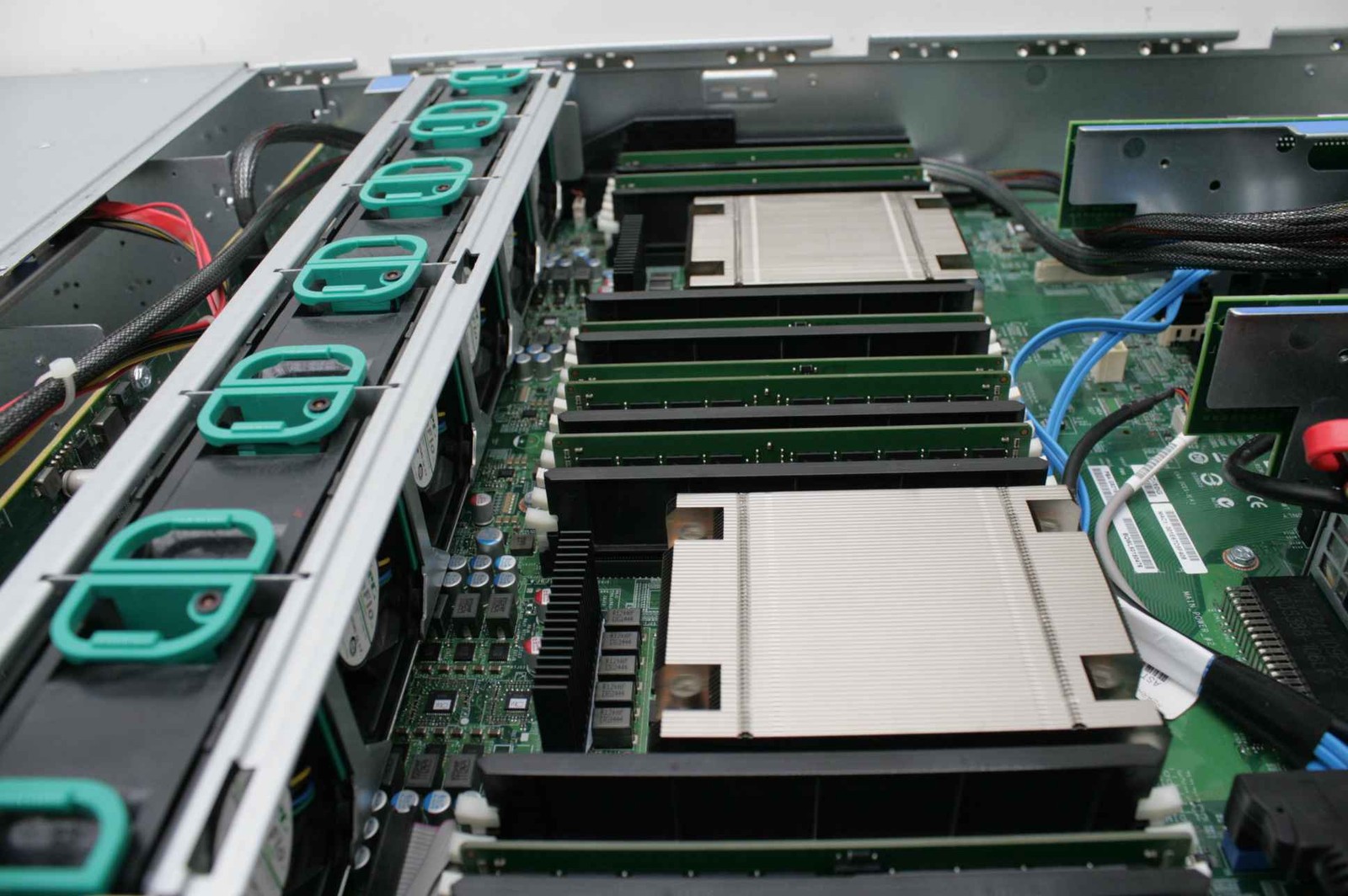 Colfax CX72002 2U Rackmount Server 64 Gb, Dual Xeon E5-2640 2.6 GHz - Used - Image 11