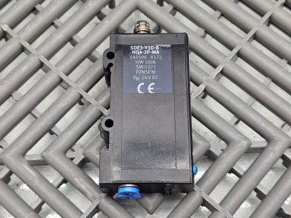 Festo 540196 Pressure Sensor SDE3-V1D-B-HQ4-2P-M8 - Used - Image 4