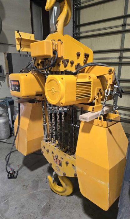 Harrington NER200S-30 Chain Hoist 20 Ton, 5.5 FPM / 30 ft Lift w/ Chain Buckets - Used - Image 3