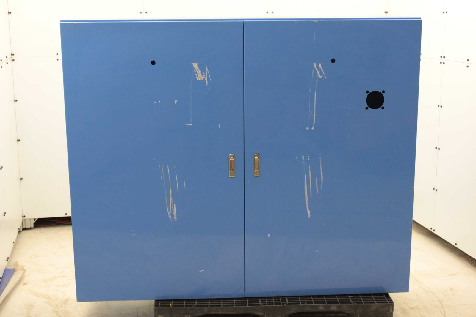 Hitachi Steel Two Door Wide Electrical Enclosure Box 1700mm x 1400mm x 450mm - Used